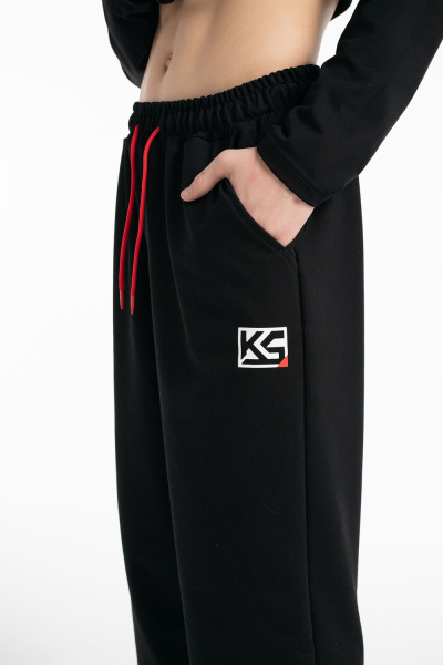 f40b88c5-b785-4ae2-b829-05a29159c852